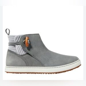 LL Bean Mountainside Toggle Boot Sneakers